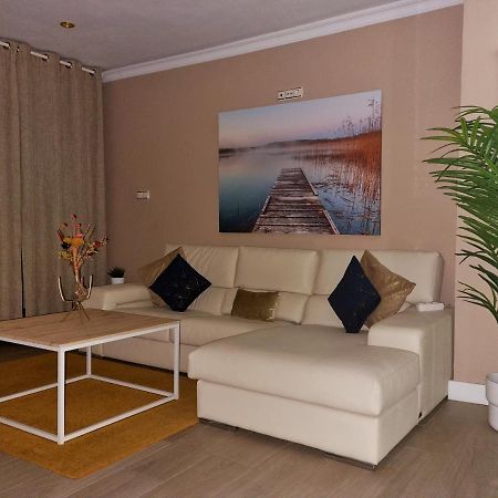 Apartamento Con Sol De Paz ตอร์เรโมลิโนส ภายนอก รูปภาพ