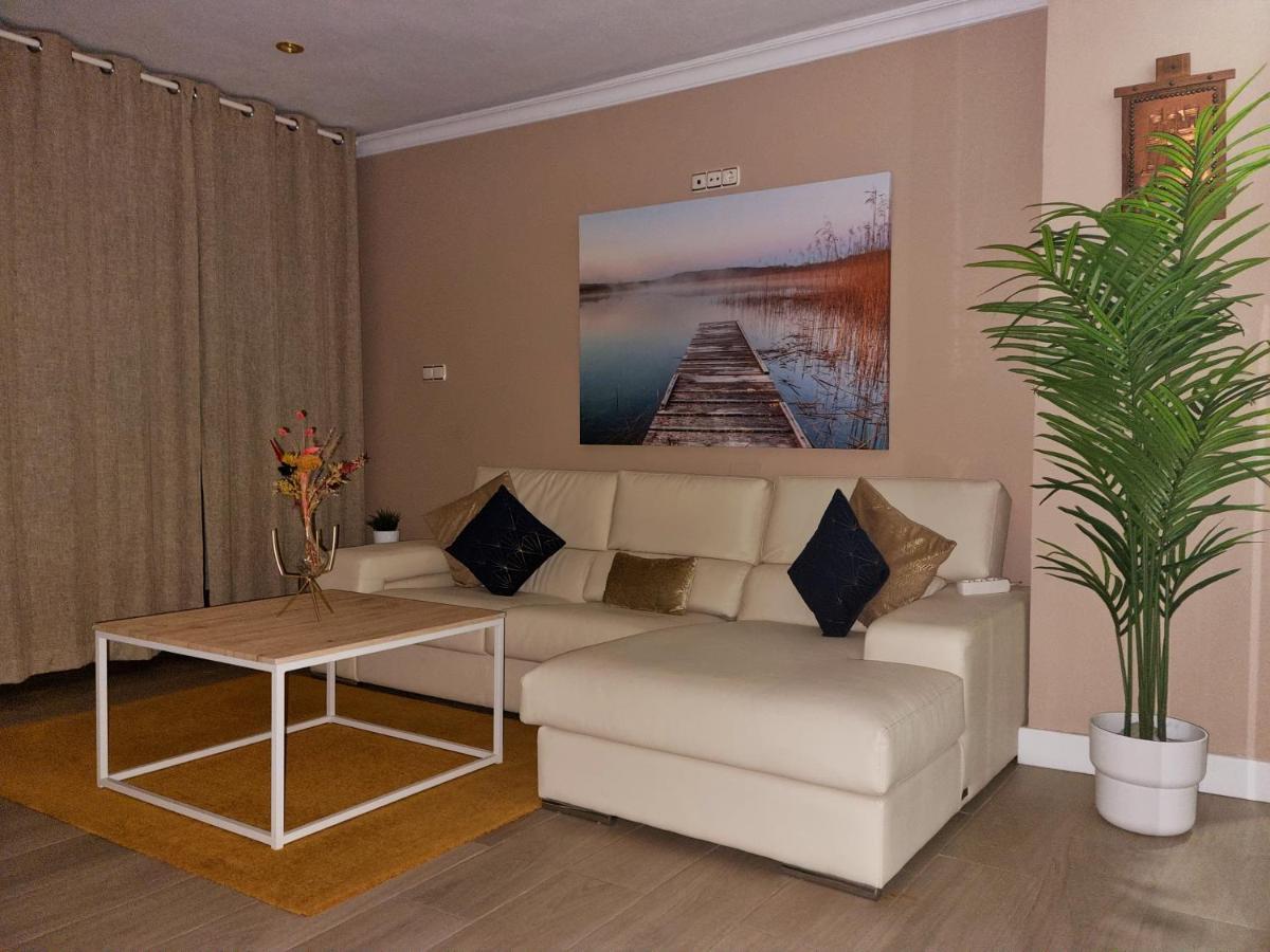 Apartamento Con Sol De Paz ตอร์เรโมลิโนส ภายนอก รูปภาพ