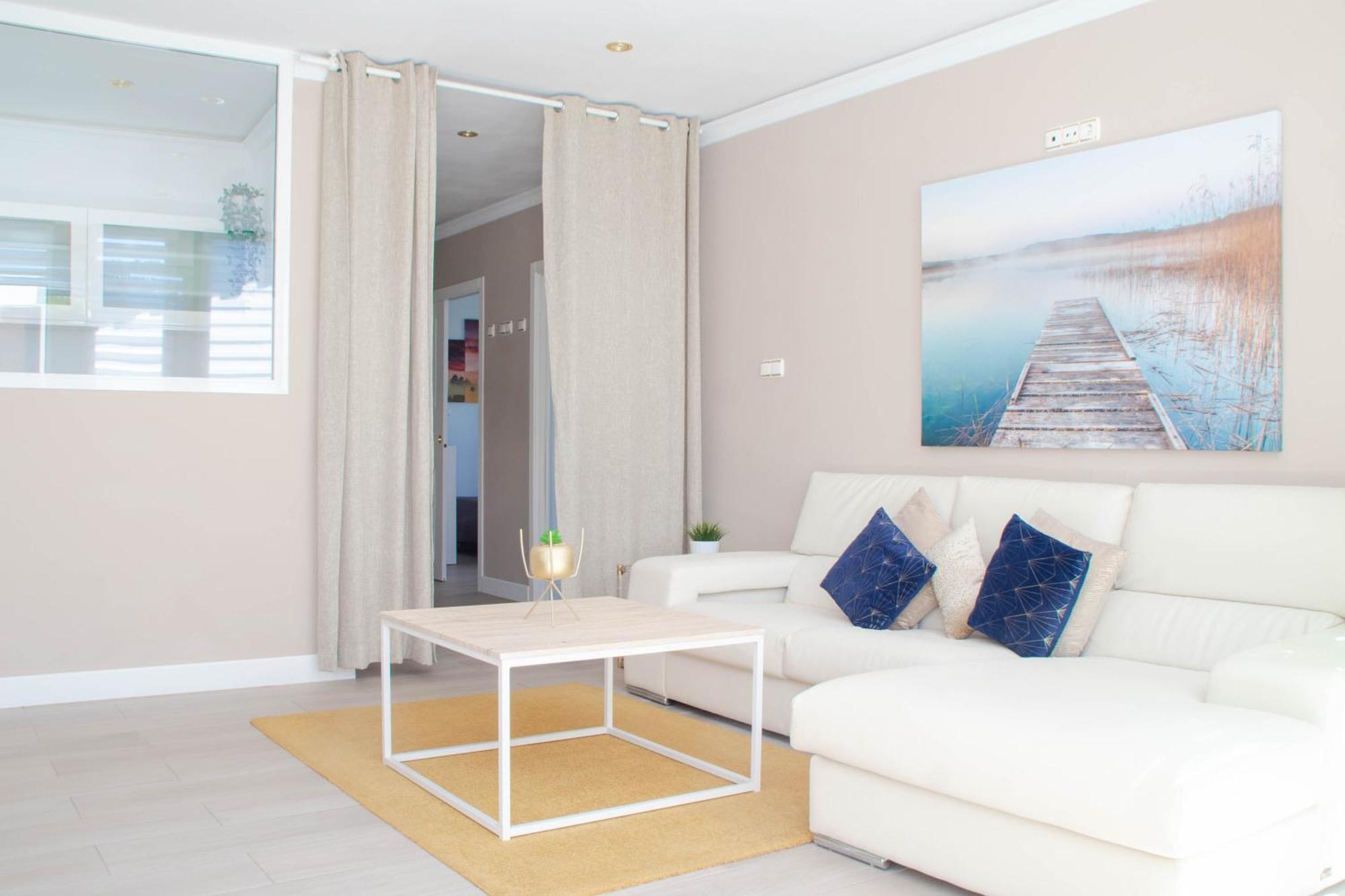 Apartamento Con Sol De Paz ตอร์เรโมลิโนส ภายนอก รูปภาพ